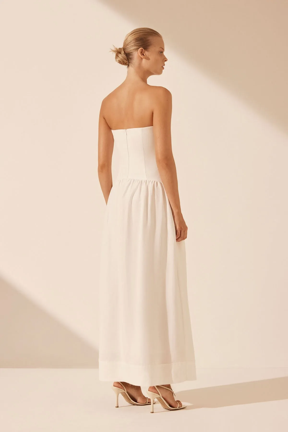 BLANC LINEN STRAPLESS PANELLED MAXI DRESS