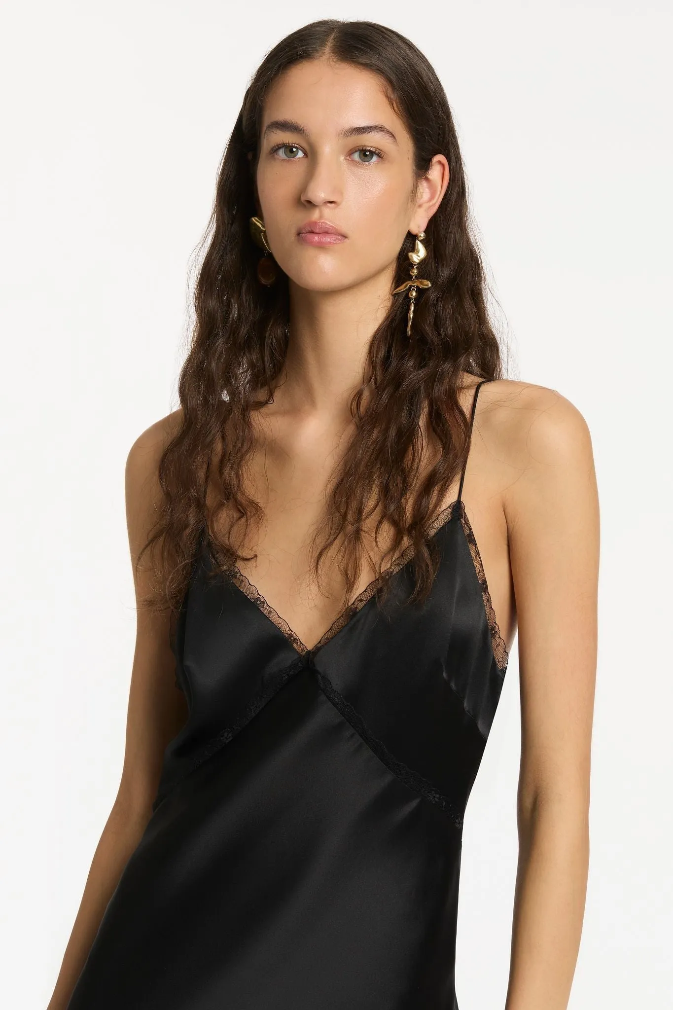 MARTINA V NECK SLIP DRESS-BLACK